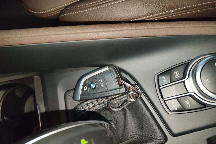 宝马X1 2022款 sDrive25Li 领先型中控内饰11