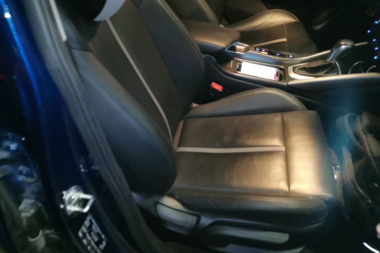 现代 菲斯塔 2019款 280TGDi 智速版 国VI局部细节41