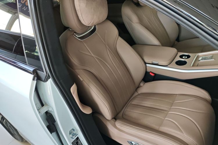 小鹏G9 2025款 625 长续航 Max局部细节41