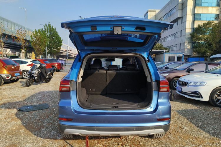 荣威RX5 2016款 20T 两驱自动互联网智享版机舱底盘23