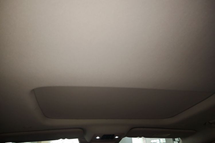 腾势D9 2024款 DM-i 980 四驱尊荣型中控内饰22