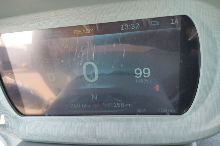 凌宝汽车 凌宝uni 2025款 微甜版 11.52kWh局部细节14