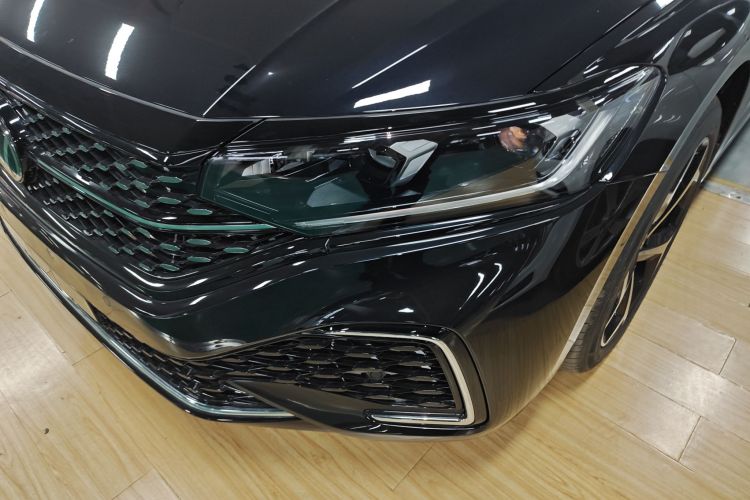 大众 帕萨特 2025款 出众款 380TSI 星空龙腾版局部细节36