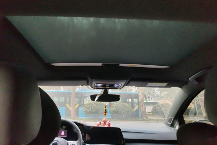 大众 高尔夫 2023款 280TSI DSG R-Line Lite中控内饰22