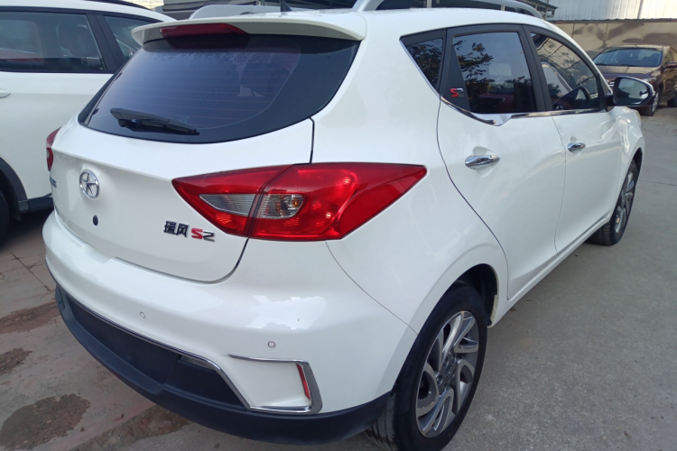 江汽集团 瑞风S2 2015款 1.5L CVT豪华型车身外观6005