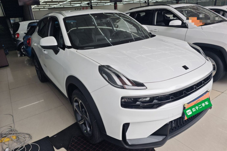 领克06 2023款 Remix 1.5T 劲Pro车身外观3