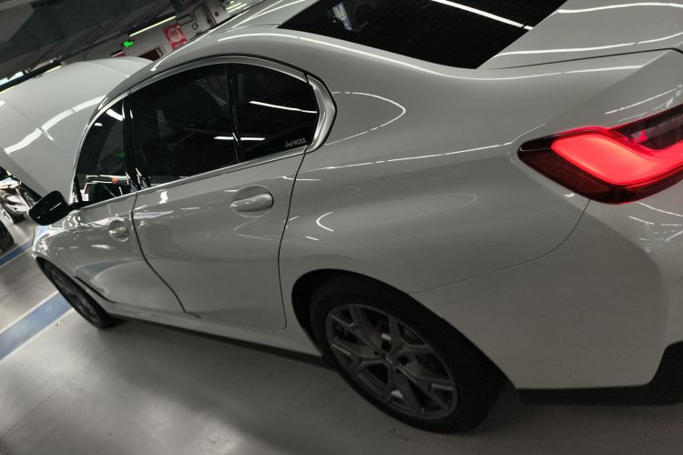 宝马i3 2022款 eDrive 35 L车身外观6003