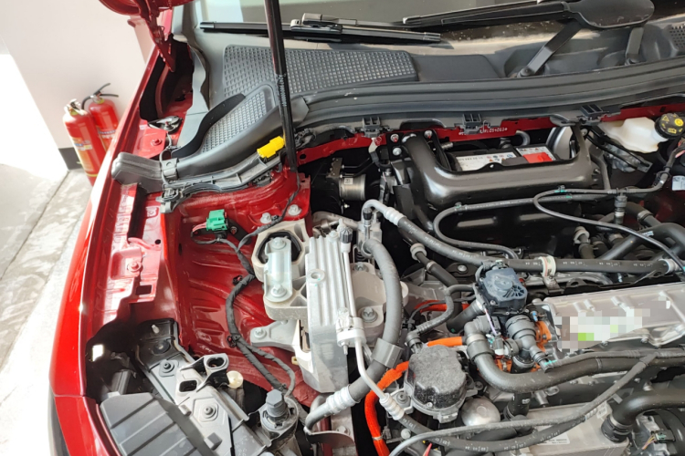 奔驰EQA 2025款 EQA 260机舱底盘25