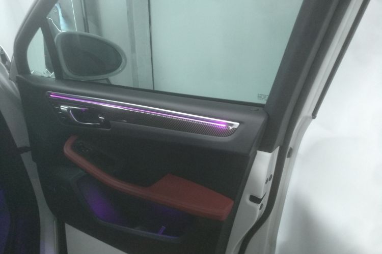 保时捷 2022款 Macan 2.0T中控内饰42