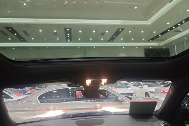 奔驰GLB 2020款 改款 GLB 200 动感型局部细节22