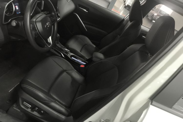 丰田 锋兰达 2022款 2.0L CVT豪华PLUS版中控内饰19