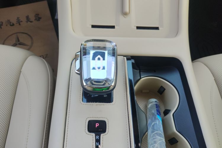 鸿蒙智行 问界M7 2024款 1.5T 智驾四驱Max版 5座中控内饰18