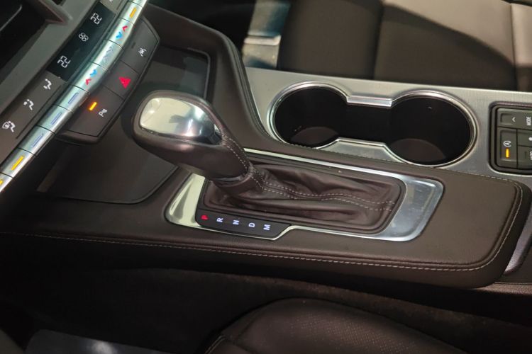 凯迪拉克CT4 2023款 25T 豪华型局部细节18