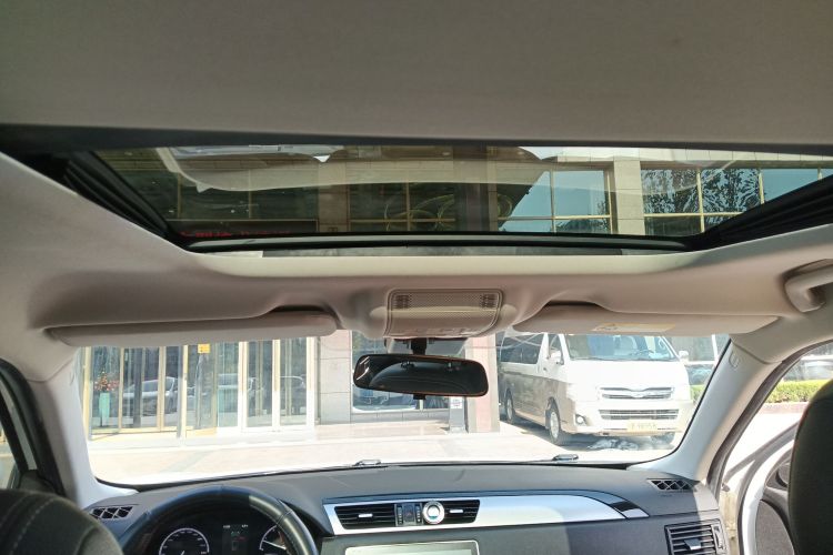 观致5 2018款 改款 1.6T 自动尊贵型中控内饰22