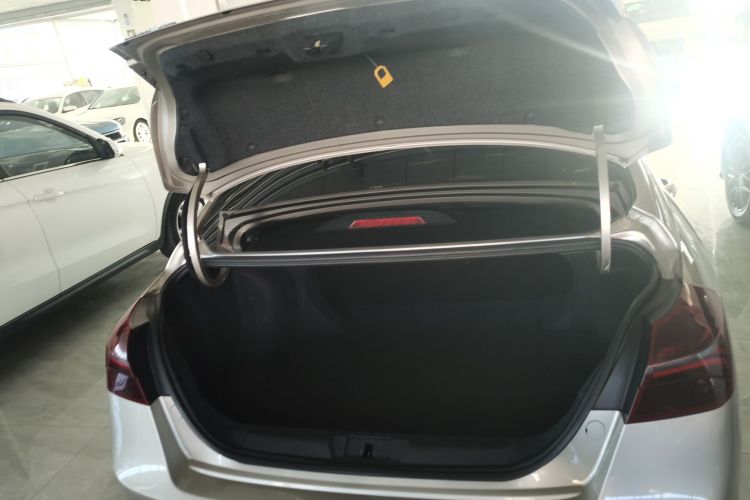 吉利汽车 帝豪 2020款 1.5L 手动向上版局部细节23