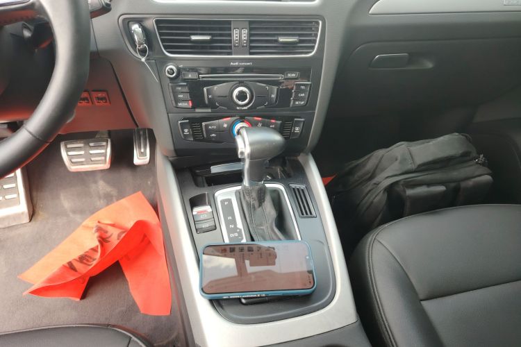 奥迪Q5 2016款 40 TFSI 进取型局部细节18