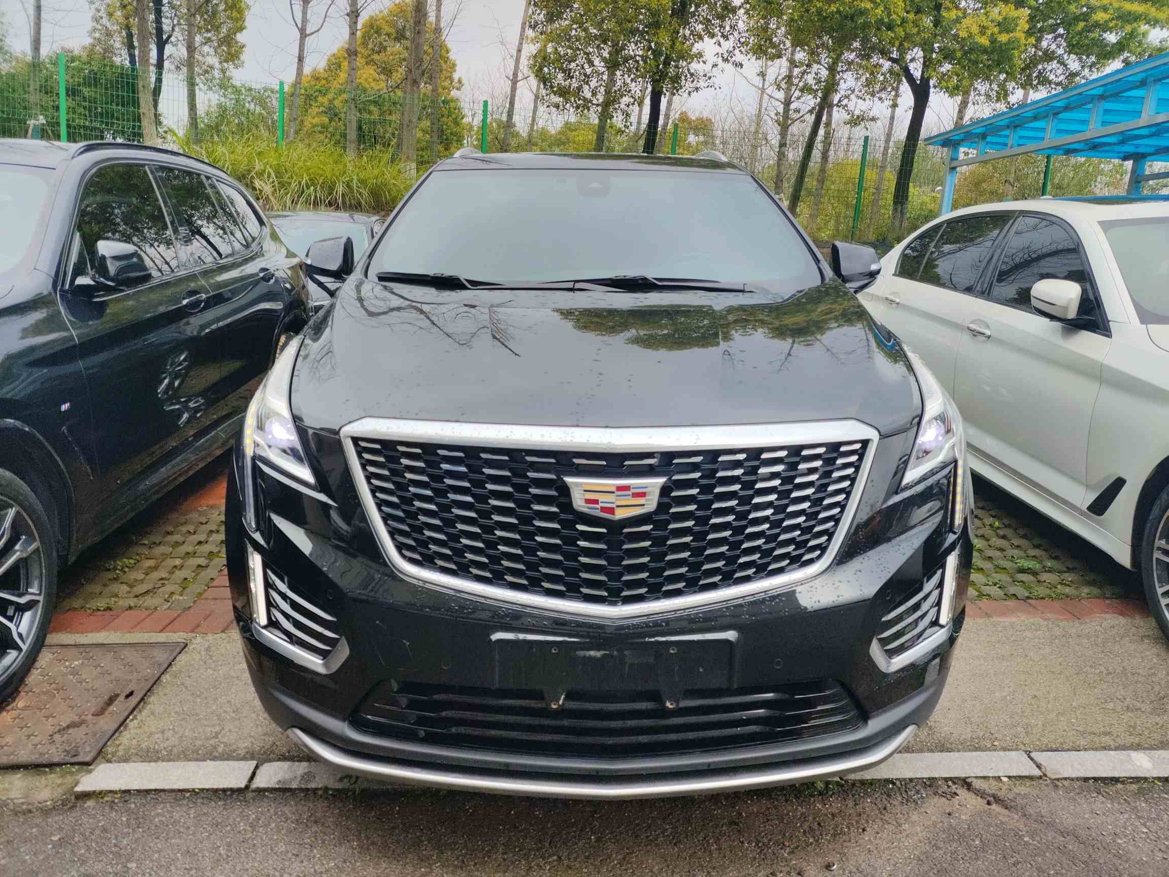 凯迪拉克XT5 2024款 2.0T 两驱风尚型(1)