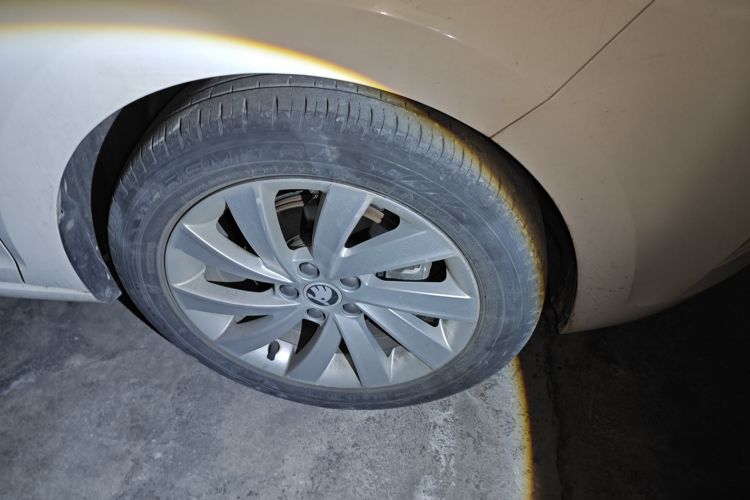 斯柯达 昕锐 2019款 1.5L 自动舒适版 国V车身外观10