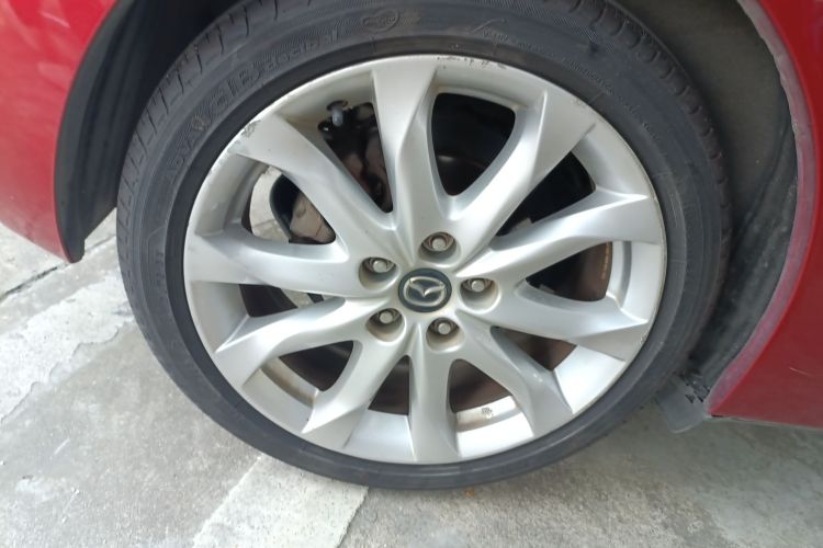 马自达3 昂克赛拉 2014款 两厢 2.0L 自动旗舰型车身外观6008