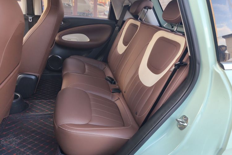 五菱汽车 五菱缤果 2023款 333km 悦享款中控内饰21