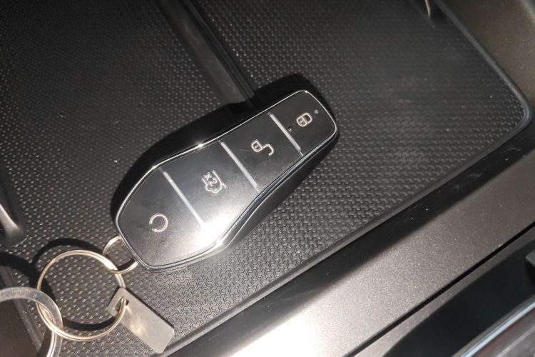 比亚迪 秦PLUS 2025款 DM-i 智驾版 55KM领先型中控内饰11