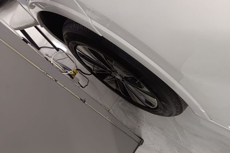 别克E5 2025款 620KM尊享版车身外观6008