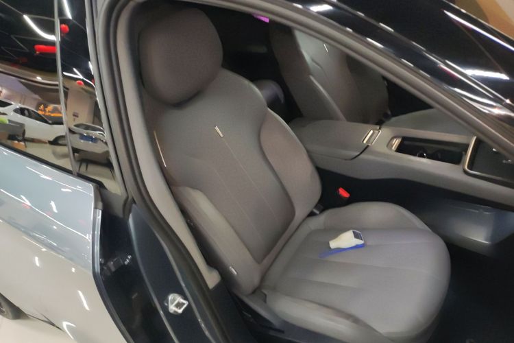 领克07 2024款 EM-P 126长续航 Ultra中控内饰41