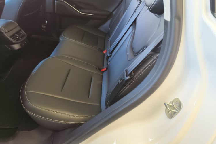 哈弗H6 2021款 第三代 2.0T 自动两驱Max中控内饰21