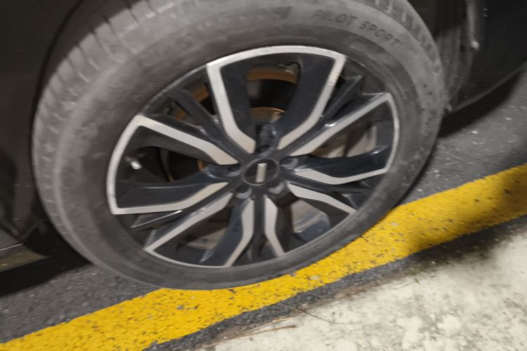 魏牌 VV7 2019款 升级款 2.0T 旗舰型 国V车身外观6007