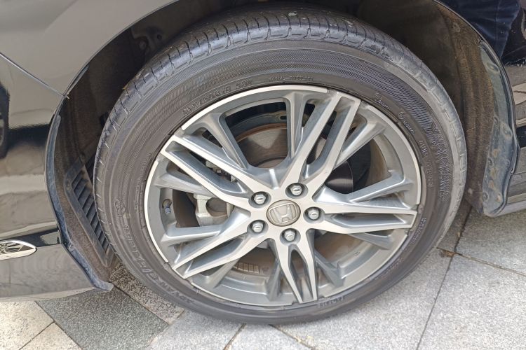 本田 艾力绅 2019款 2.0L 混动至尊版车身外观6007