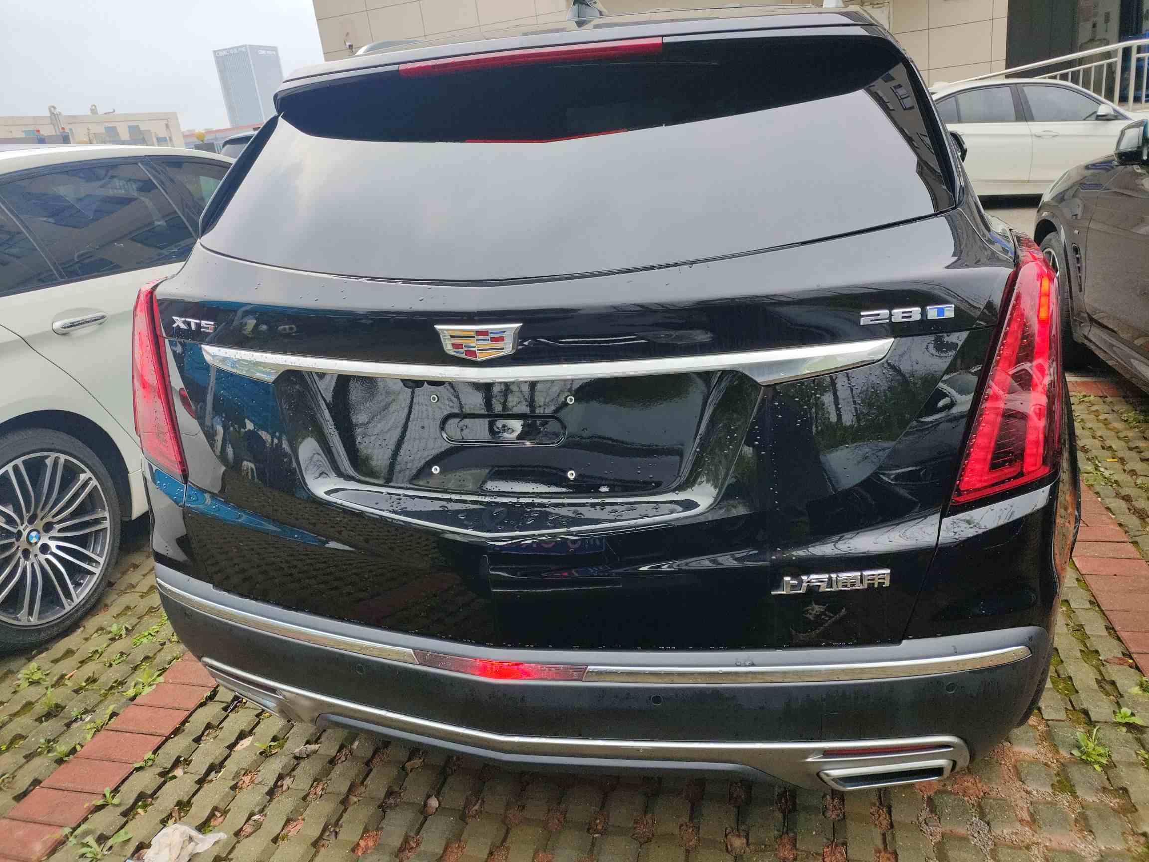 凯迪拉克XT5 2024款 2.0T 两驱风尚型(4)