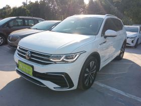 大众 途观L 2023款 330TSI 自动两驱R-Line旗舰版