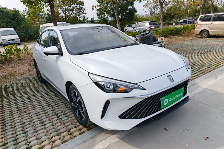 荣威i5 2023款 1.5L CVT尊荣版车身外观6002