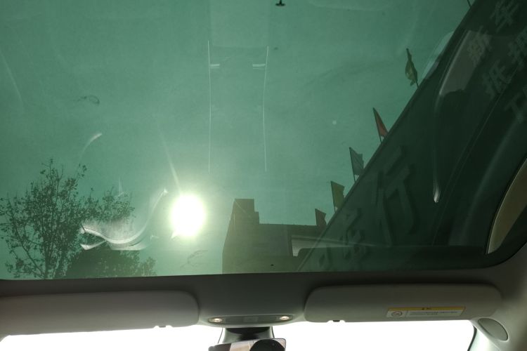 特斯拉 Model 3 2019款 标准续航后驱升级版中控内饰22