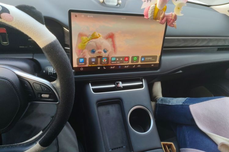 鸿蒙智行 问界M5 2022款 增程四驱旗舰版中控内饰16