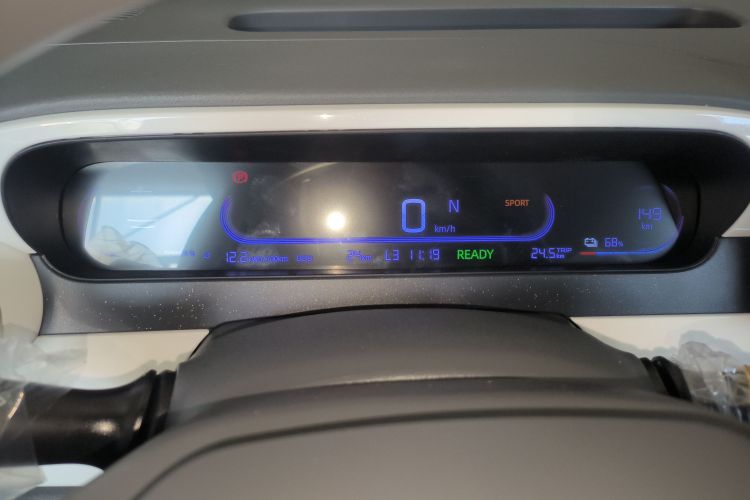 吉利银河 熊猫 2025款 210km 元气熊中控内饰14