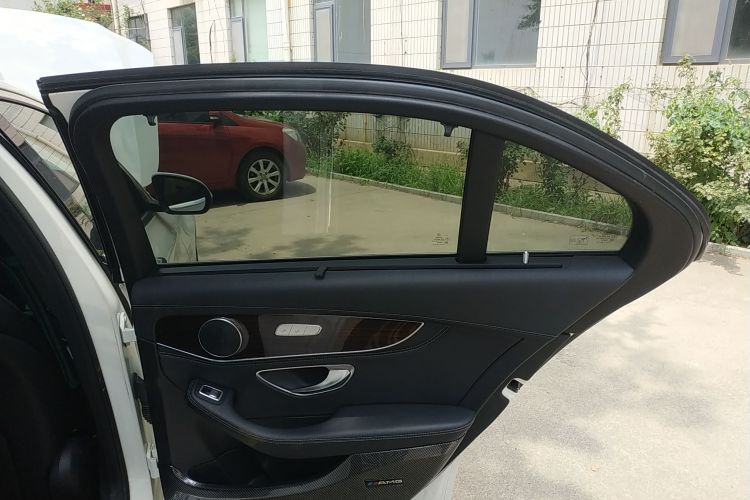 奔驰C级 2015款 C 200 L 4MATIC中控内饰7006