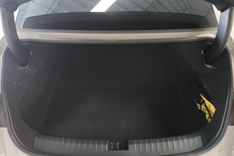 小米汽车 小米SU7 2024款 后驱长续航智驾版机舱底盘23