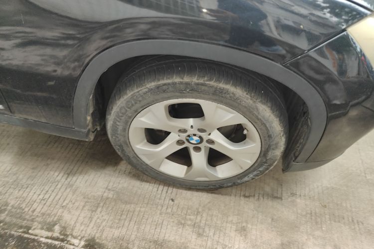 宝马X1 2013款 sDrive18i 时尚型车身外观6007