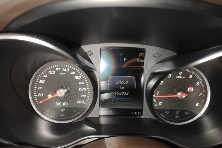 奔驰GLC 2018款 GLC 260 4MATIC 豪华型中控内饰14