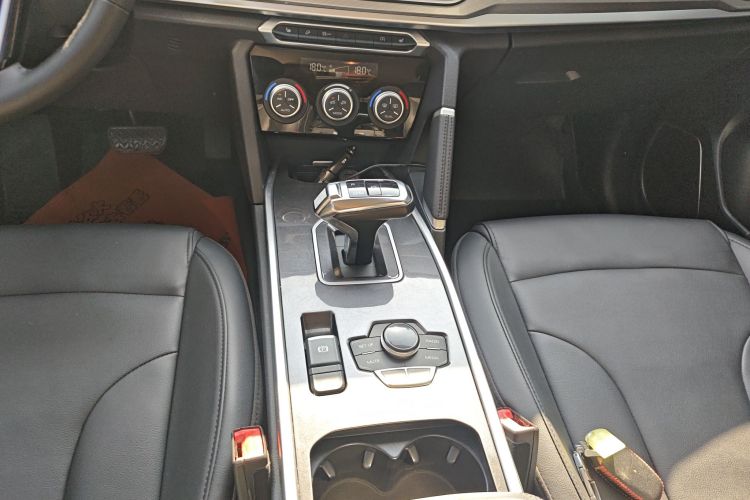 哈弗H6 2018款 运动版 1.5T 自动两驱精英型 国V中控内饰18