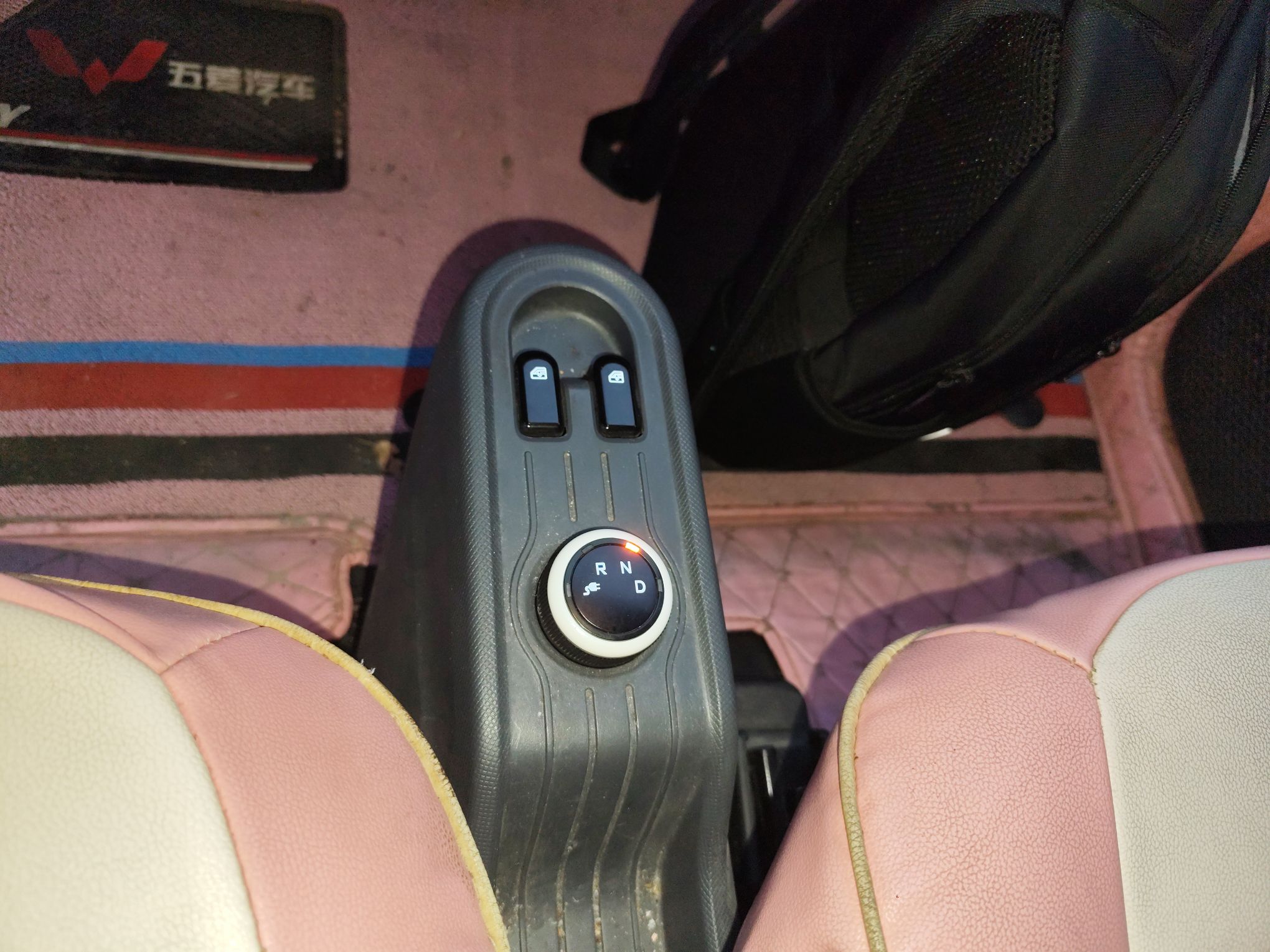 五菱汽车 宏光MINIEV 2021款 马卡龙臻享款 磷酸铁锂