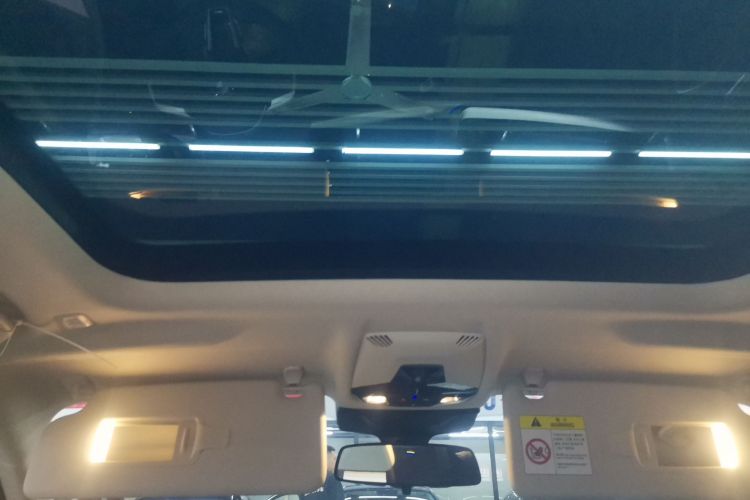 宝马X1 2024款 sDrive25Li M运动套装中控内饰22