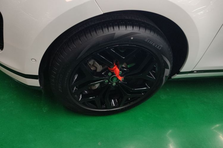 路虎 揽胜极光 2021款 极光L 249PS R-Dynamic S 性能版车身外观6007