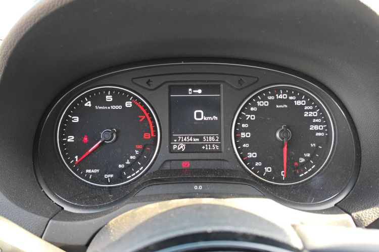 奥迪A3 2019款 Limousine 35 TFSI 运动型 国VI中控内饰15