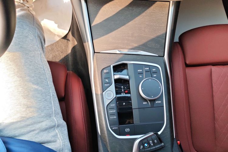 宝马3系 2024款 325i M运动套装局部细节18