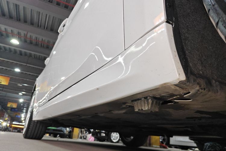 宝马1系 2021款 改款 120i M运动曜夜版局部细节9001