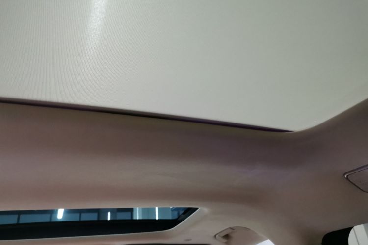 腾势D9 2024款 DM-i 980 四驱旗舰型中控内饰22