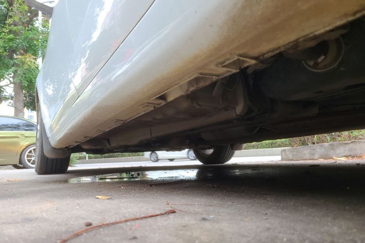 吉利汽车 帝豪GL 2021款 UP 1.4T CVT领尚型机舱底盘30