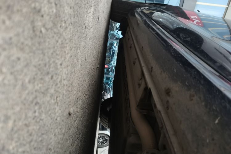 鸿蒙智行 问界M5 2022款 增程后驱标准版局部细节9001